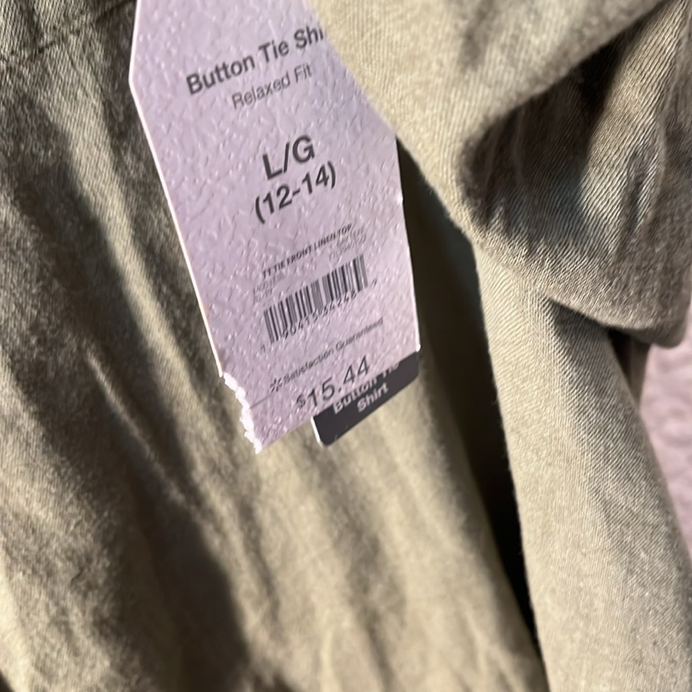 TIME and TRU  Women’s Button Tie Shirt - Picture 4 of 5